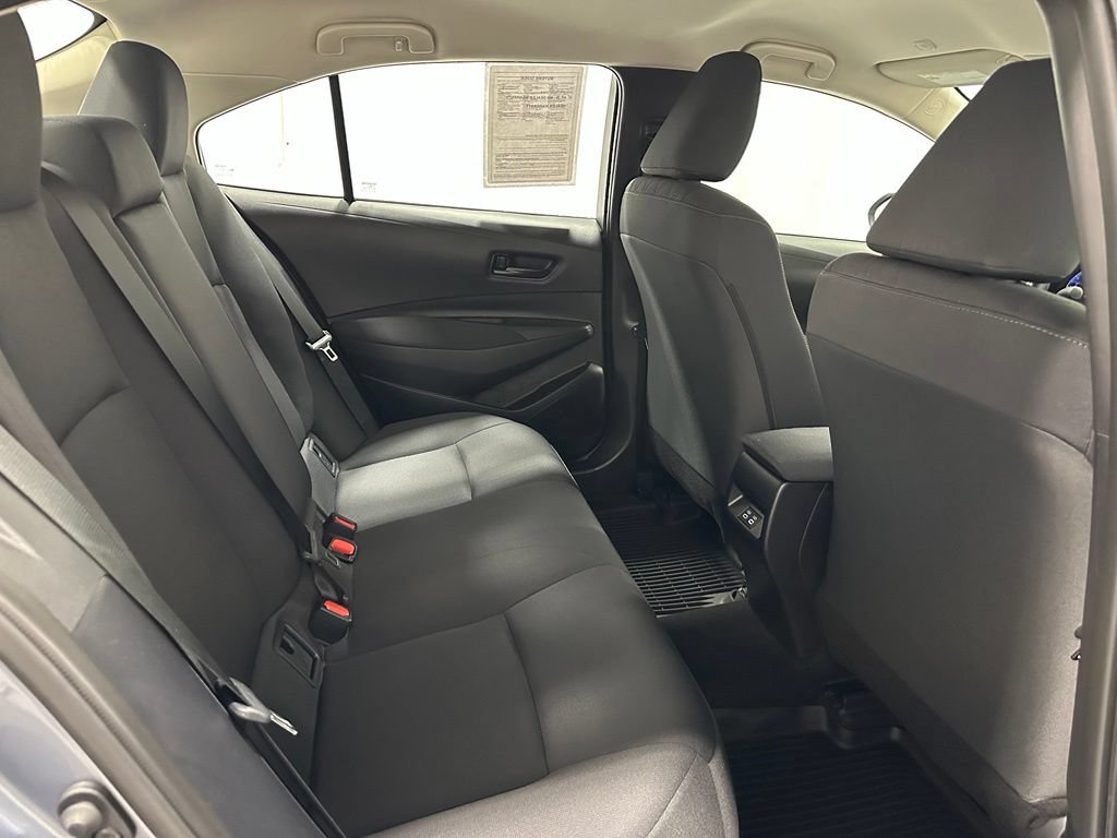 Used 2026 Toyota Corolla LE FWD image 54