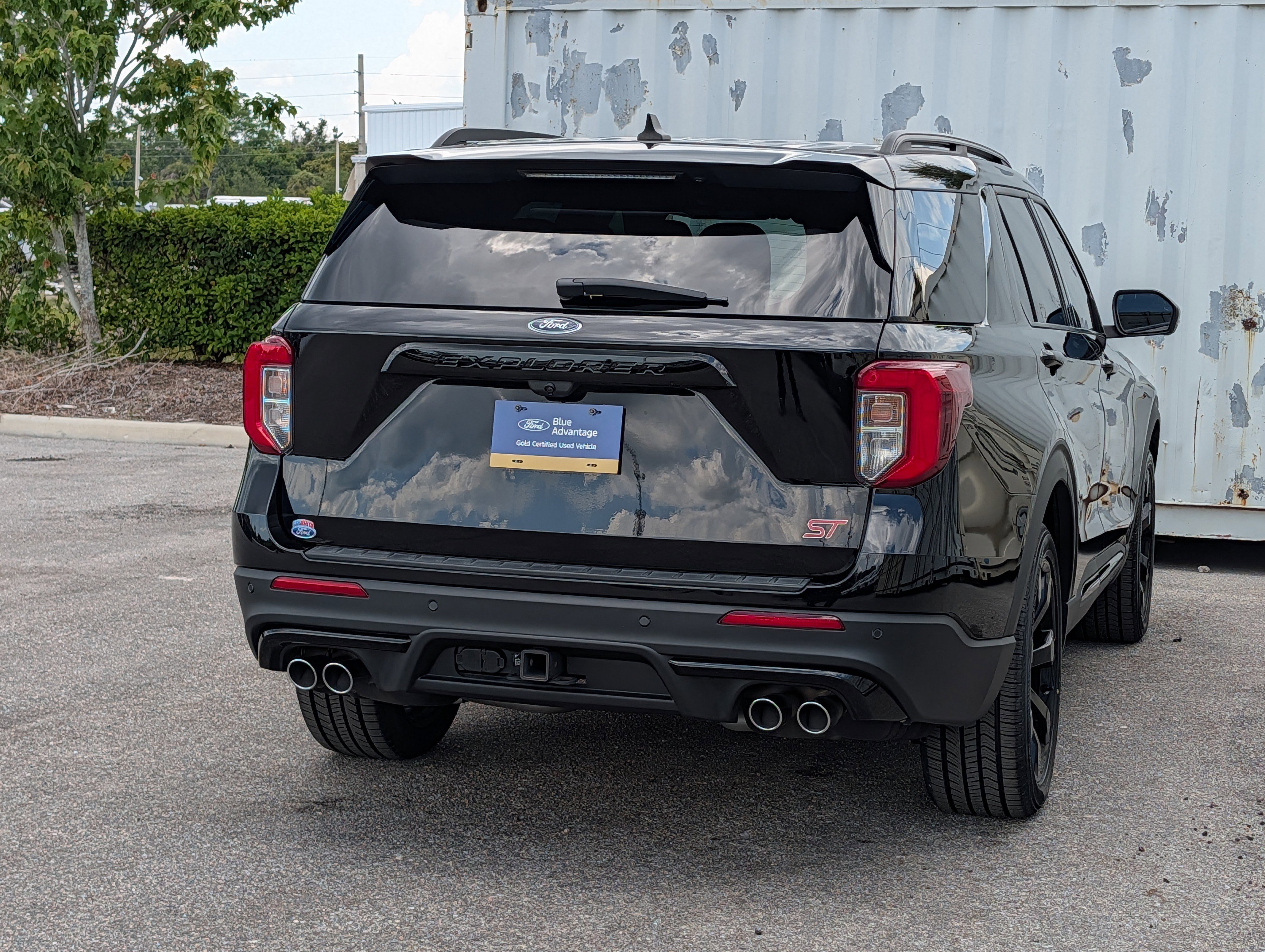 Certified 2022 Ford Explorer ST w/ Equipment Group 401A AWD/4WD image 4