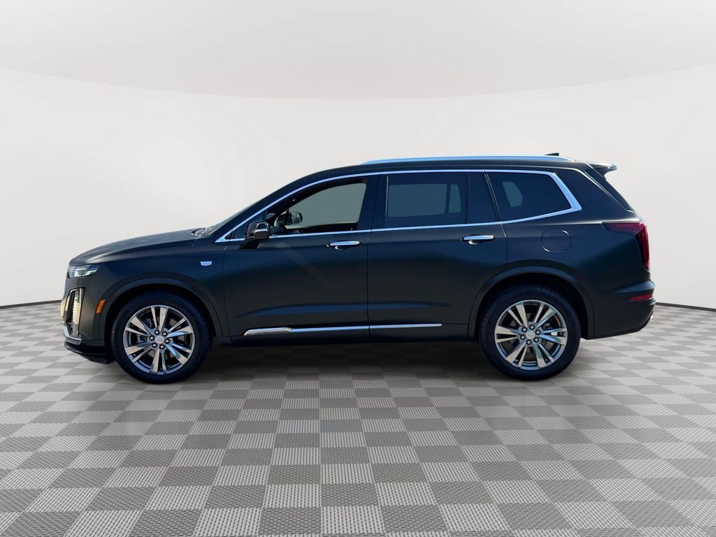 Certified 2025 Cadillac XT6 Premium Luxury w/ Technology Package AWD/4WD image 4