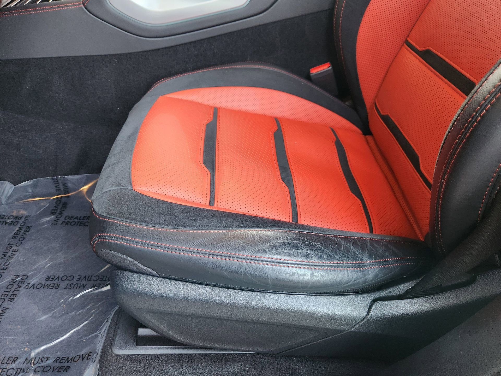 Used 2024 Mercedes-Benz GLE 53 AMG 4MATIC Coupe w/ Driver Assistance Package image 25