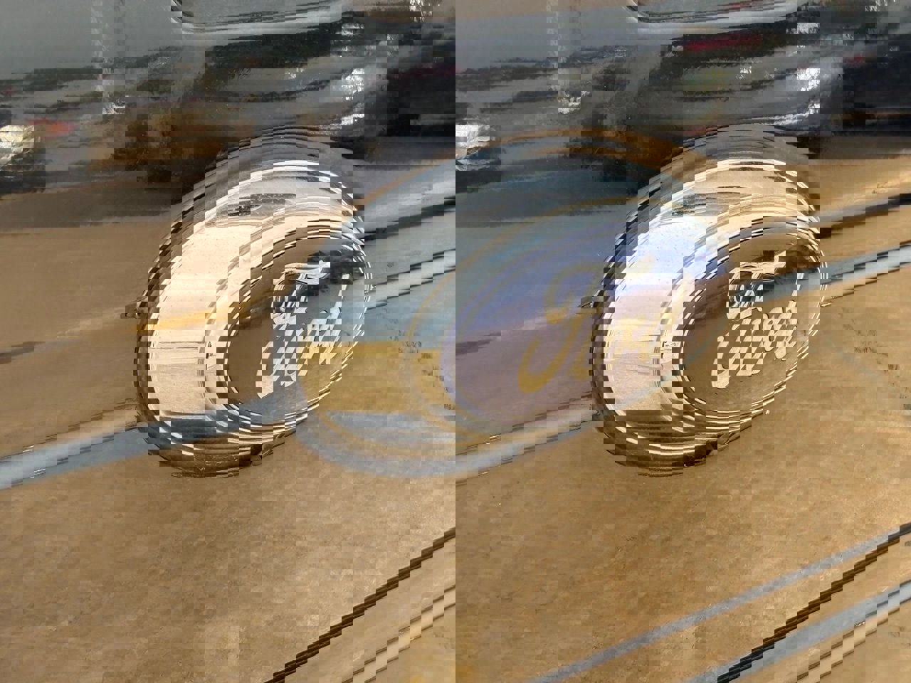 Used 2013 Ford F150 XLT w/ Luxury Equipment Group RWD image 8