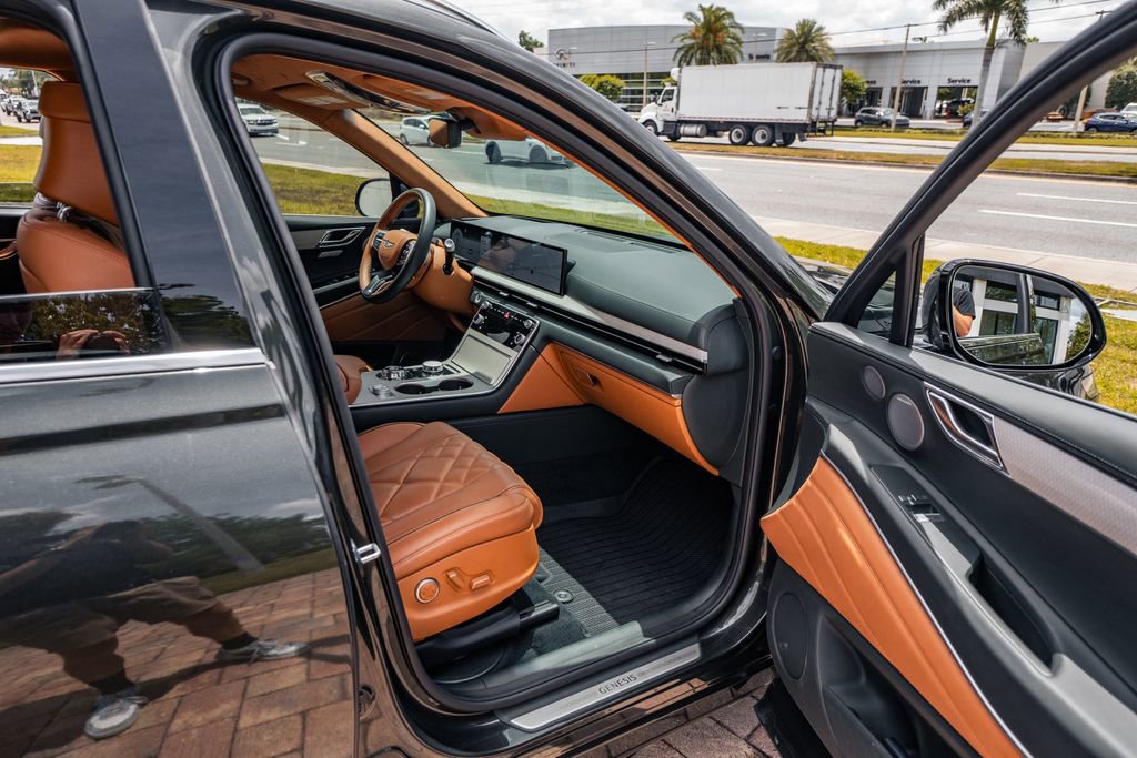 Used 2025 Genesis GV80 3.5T Prestige AWD/4WD image 35