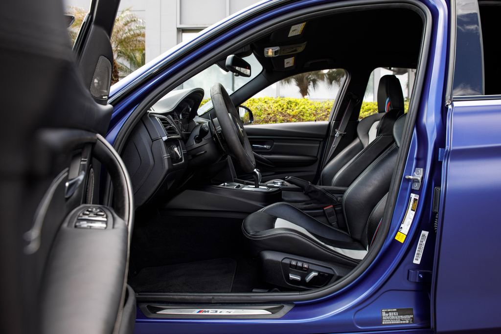 Used 2018 BMW M3 CS w/ Executive Package image 26