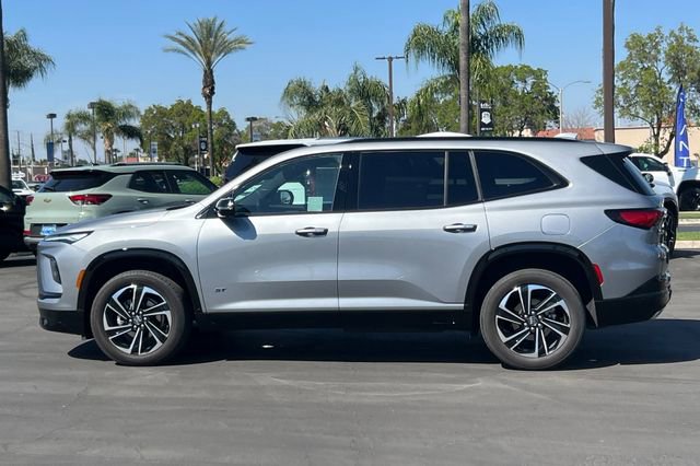 Used 2025 Buick Enclave Sport Touring image 7