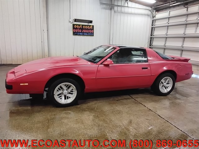 Used 1990 Pontiac Firebird Formula RWD image 5