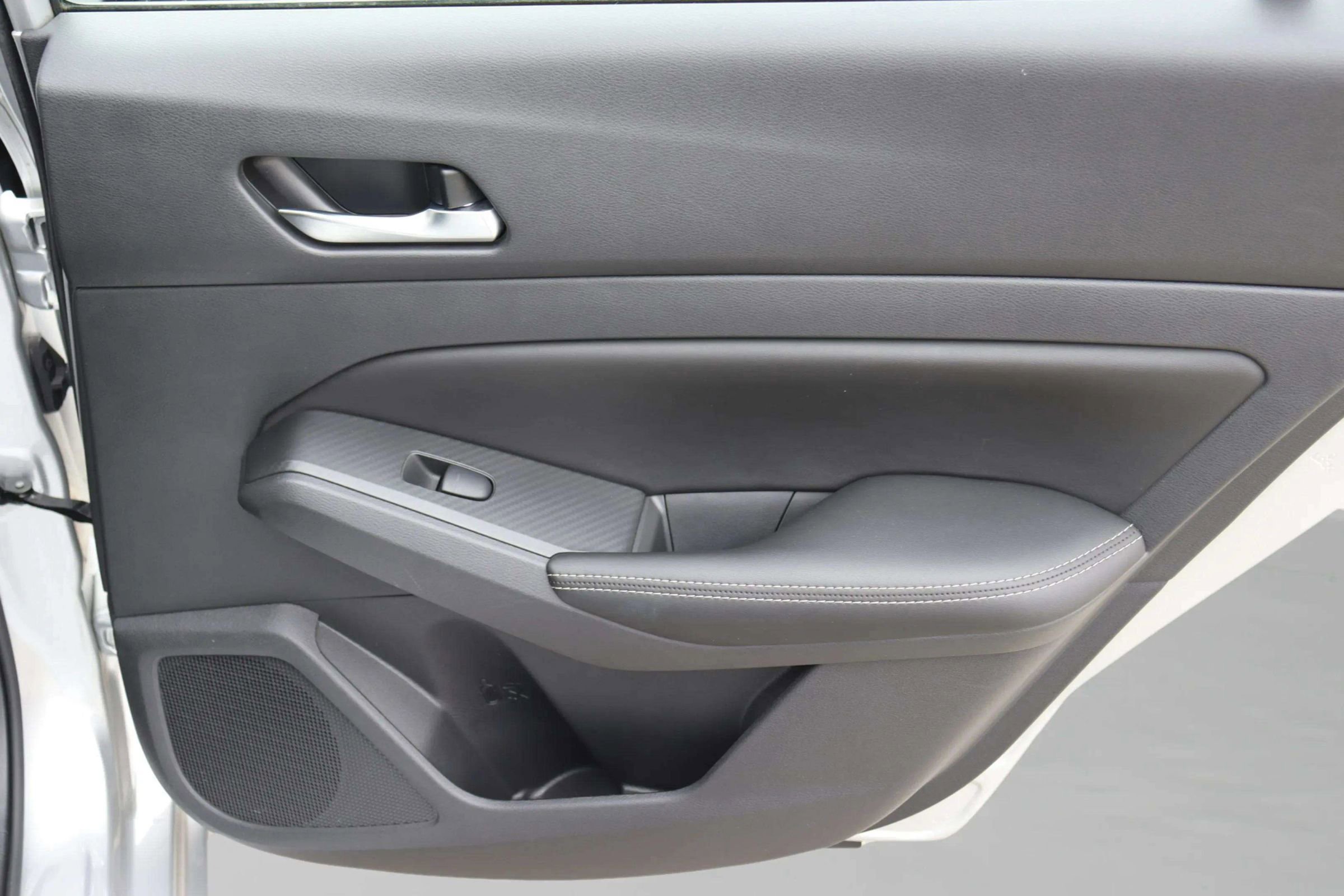 Used 2022 Nissan Altima 2.5 SV image 29