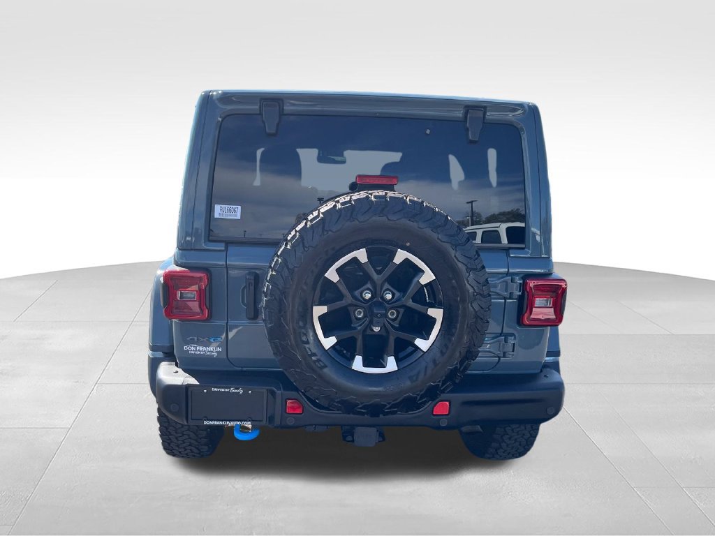 Used 2024 Jeep Wrangler Unlimited Rubicon 4xe AWD/4WD image 4
