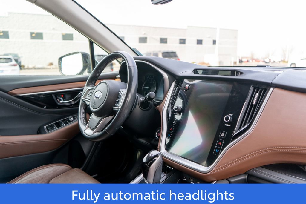 Used 2022 Subaru Outback Touring image 12