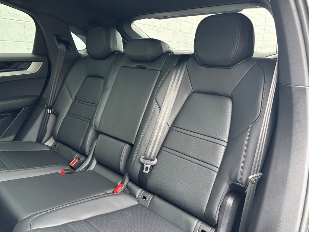 New 2026 Porsche Cayenne E-Hybrid Coupe image 7