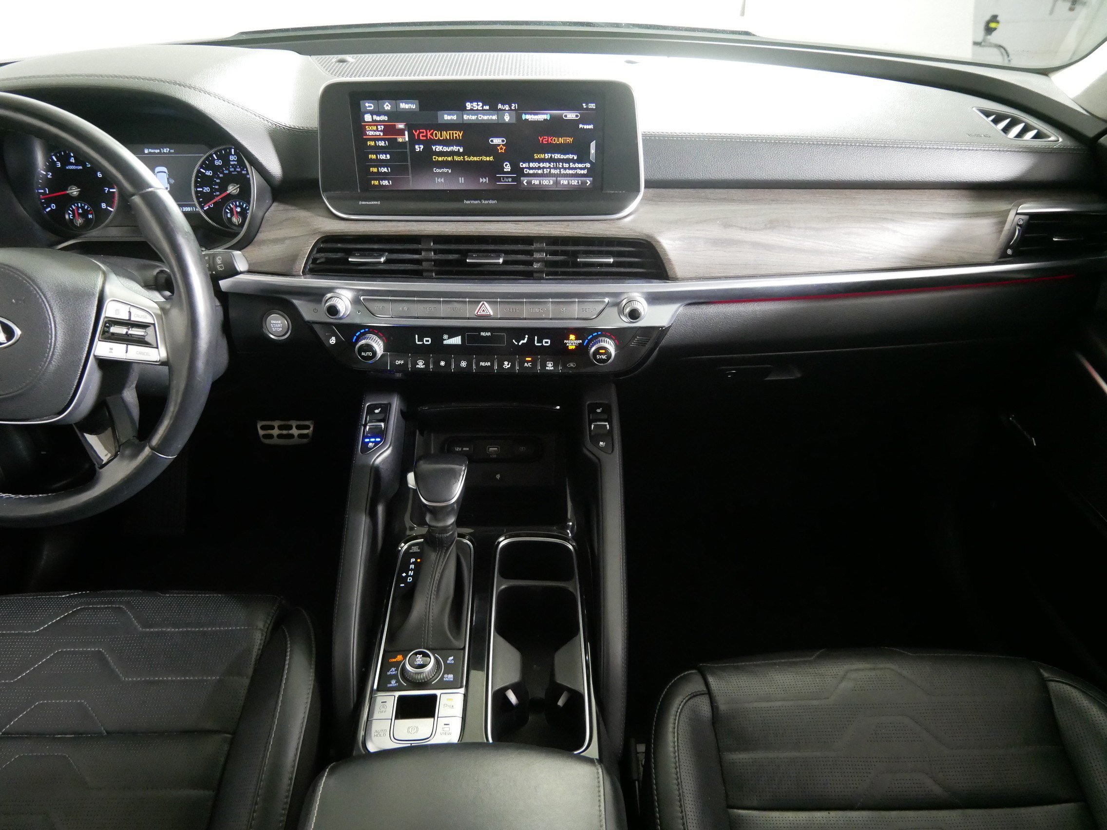 Used 2020 Kia Telluride SX w/ SX Prestige Package AWD/4WD image 10