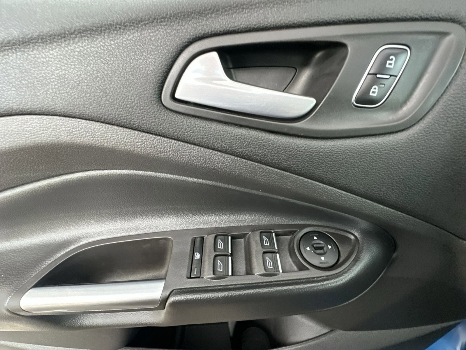 Certified 2019 Ford Escape SE AWD/4WD image 31