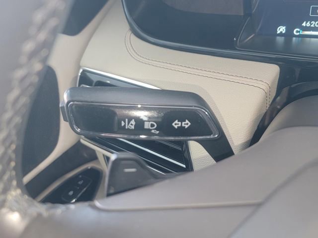 Used 2019 Lincoln Navigator Select w/ Technology Package image 18