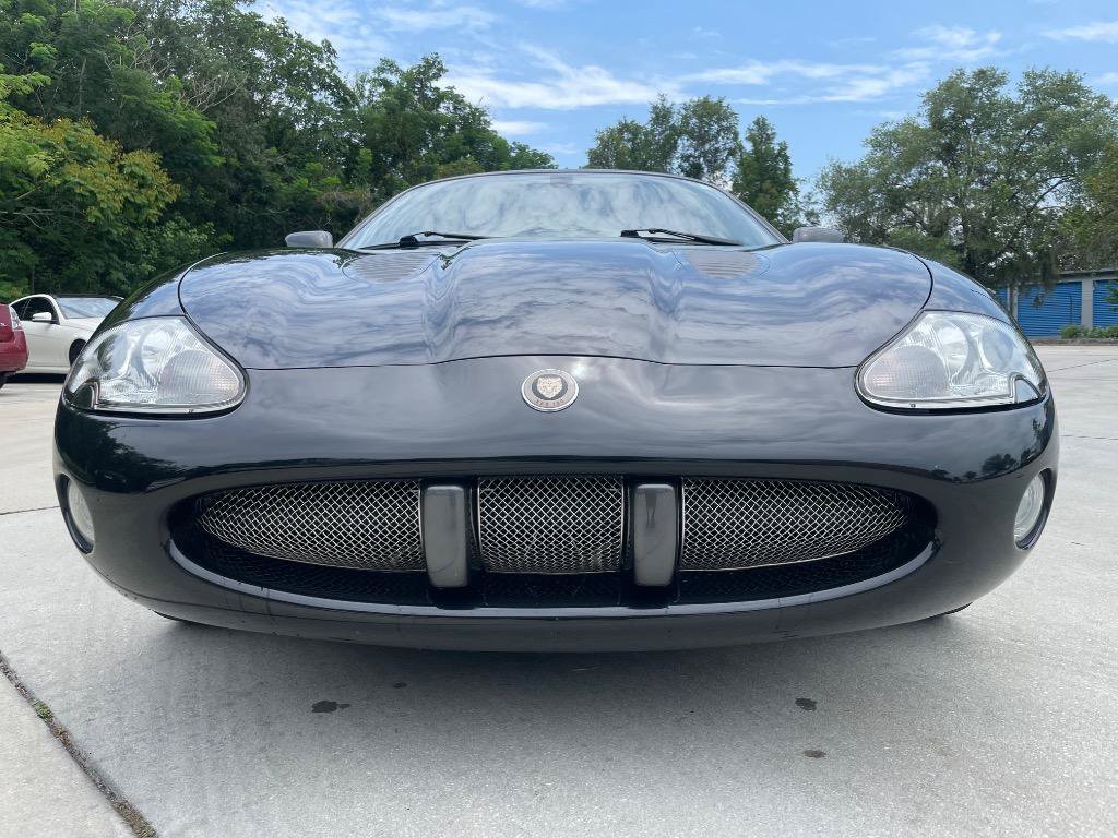 Used 2002 Jaguar XK8 Convertible RWD image 2