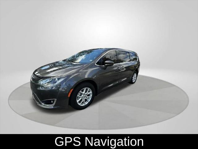 Certified 2020 Chrysler Pacifica Touring w/ Advanced Safetytec Group FWD image 3