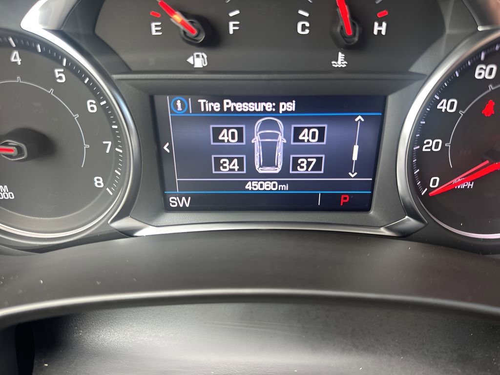 Used 2024 GMC Terrain SLE image 21