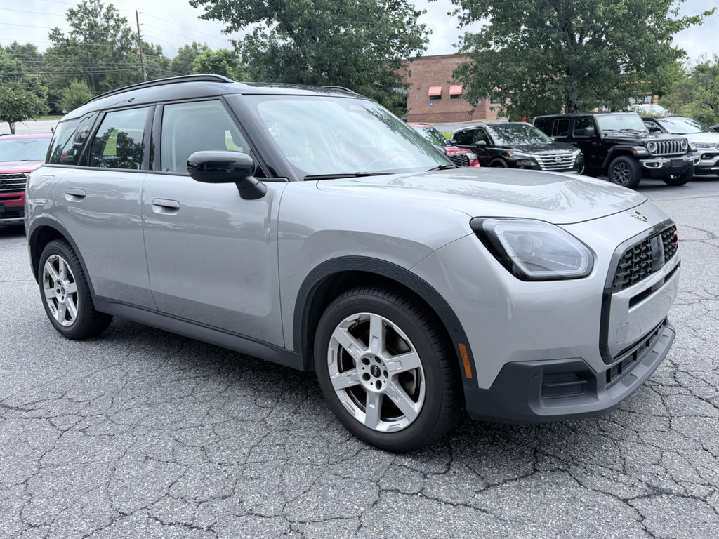 Used 2025 MINI Cooper Countryman S AWD/4WD image 2
