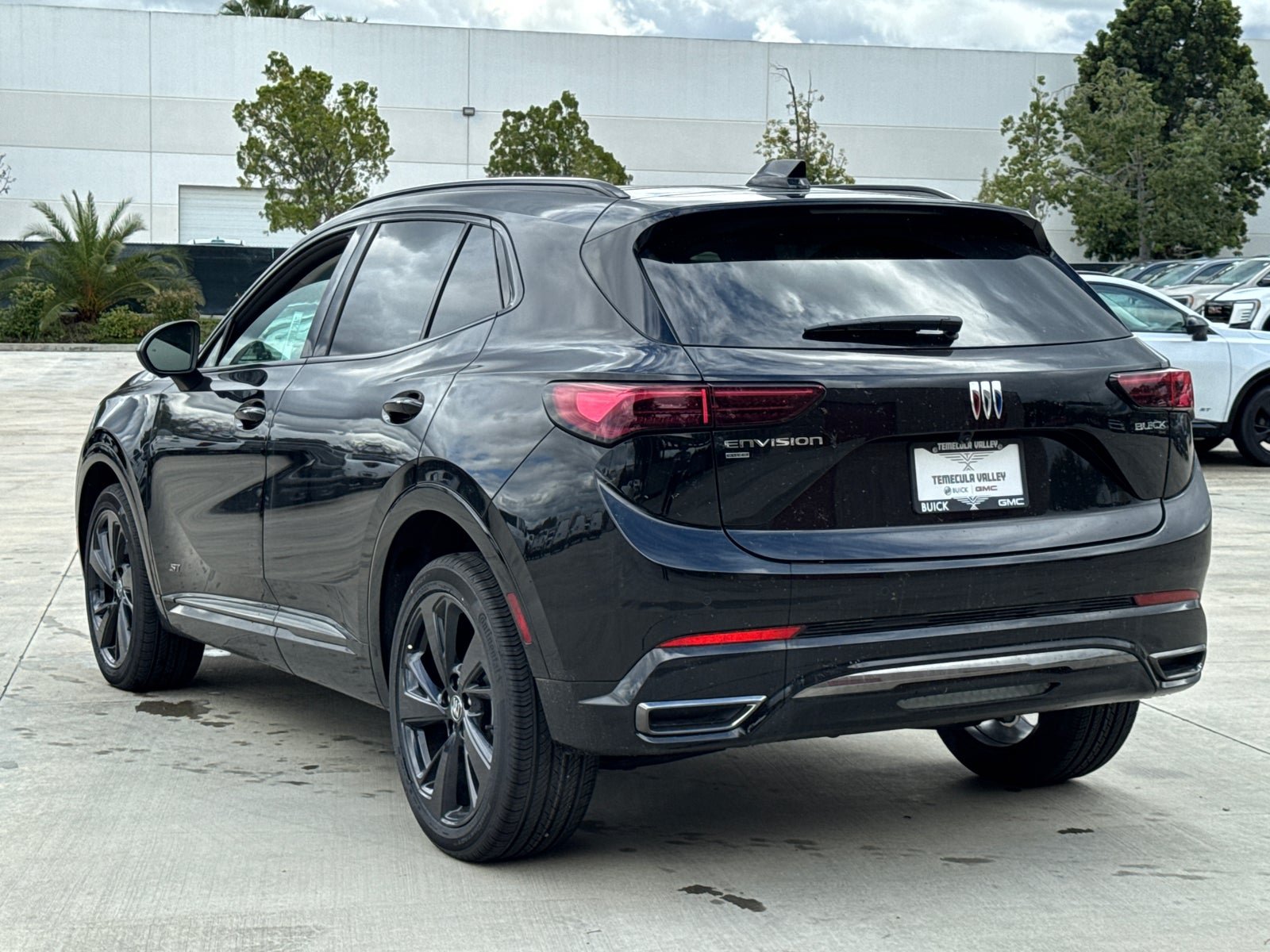 New 2026 Buick Envision Sport Touring AWD/4WD image 12