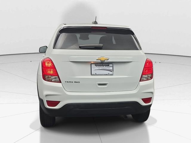Used 2018 Chevrolet Trax LS AWD/4WD image 9