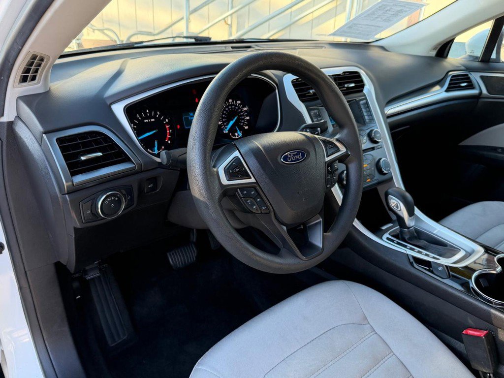 Used 2014 Ford Fusion S image 16