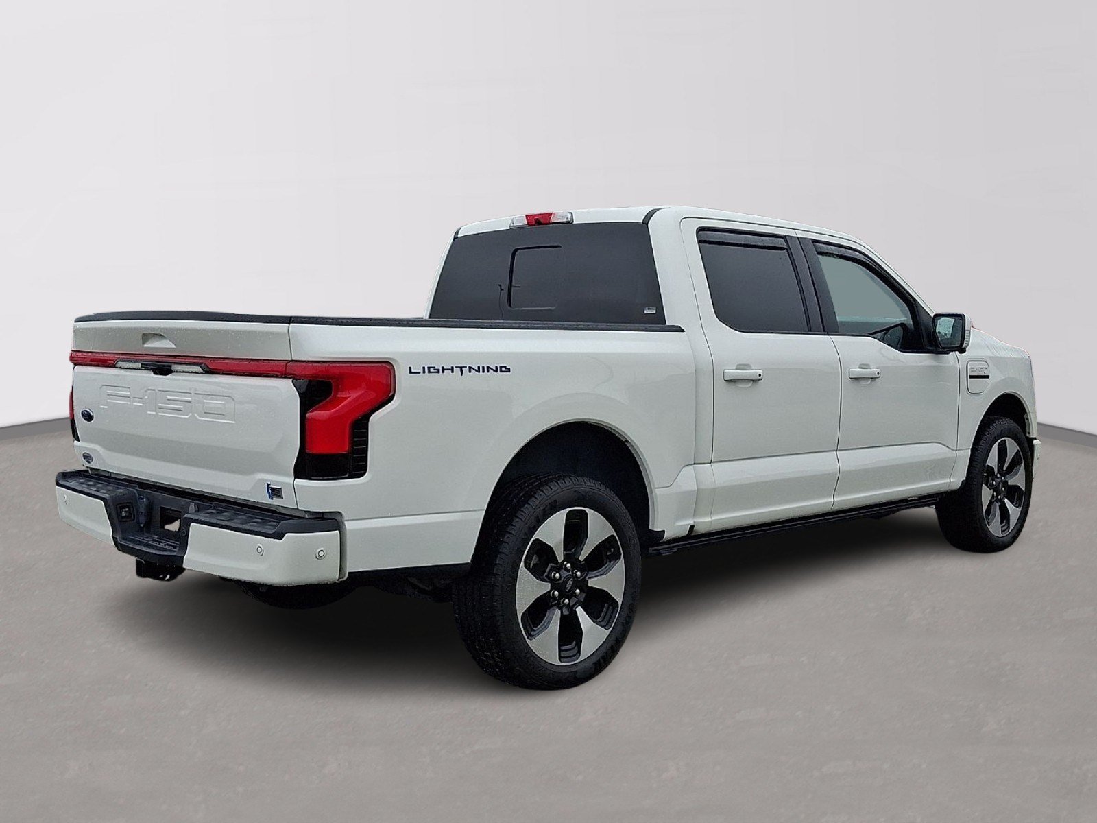 Certified 2023 Ford F150 Lightning Platinum AWD/4WD image 6