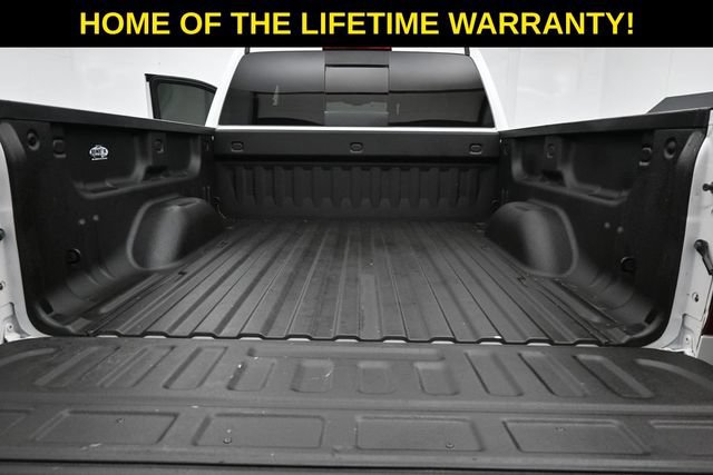 Used 2018 Chevrolet Silverado 1500 LTZ w/ Sport Package AWD/4WD image 38