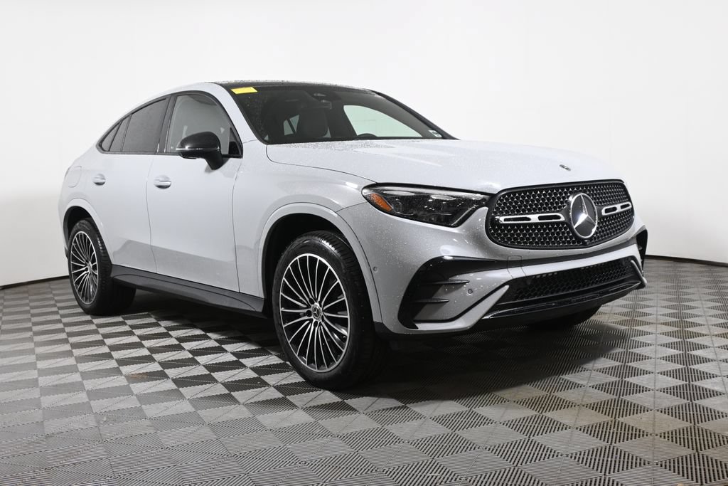 Certified 2025 Mercedes-Benz GLC 300 4MATIC image 9