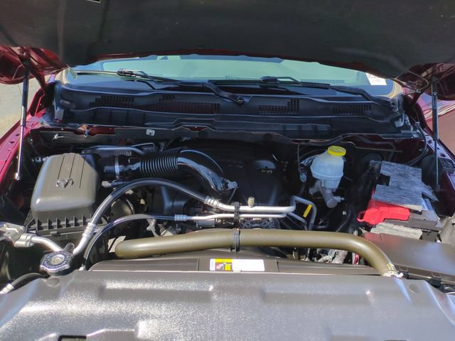 Used 2018 RAM 1500 Express RWD image 33