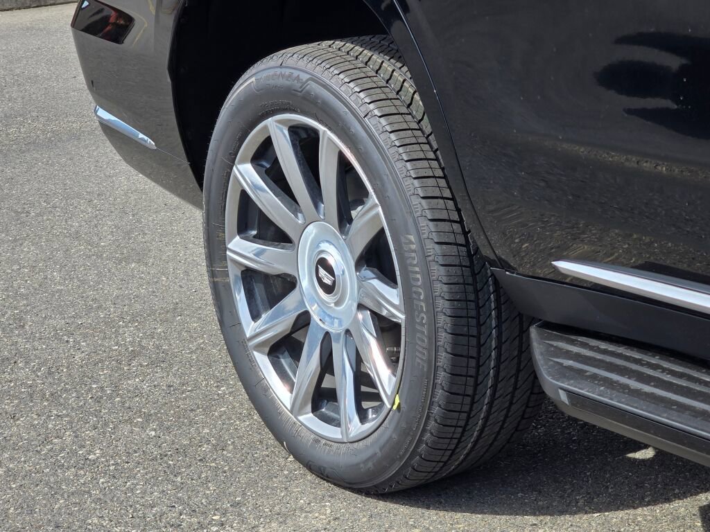 New 2026 Cadillac Escalade 4WD image 17