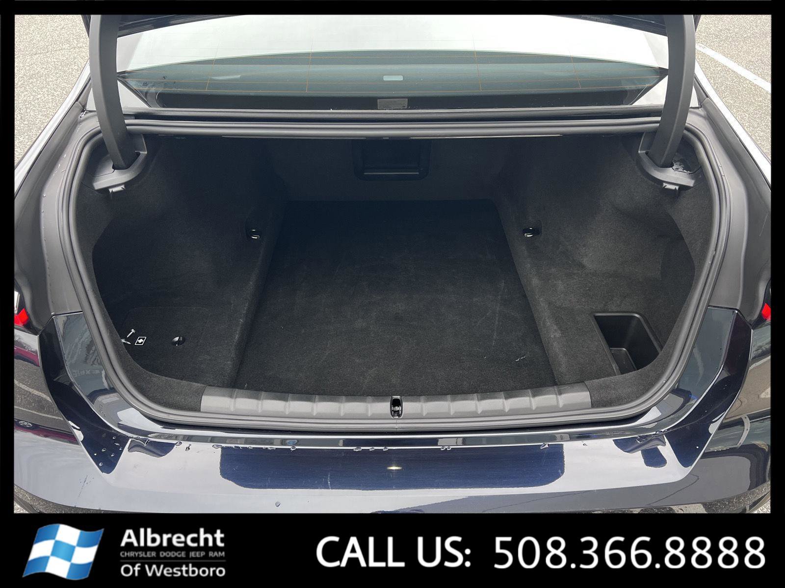 Used 2024 BMW 740i xDrive image 16