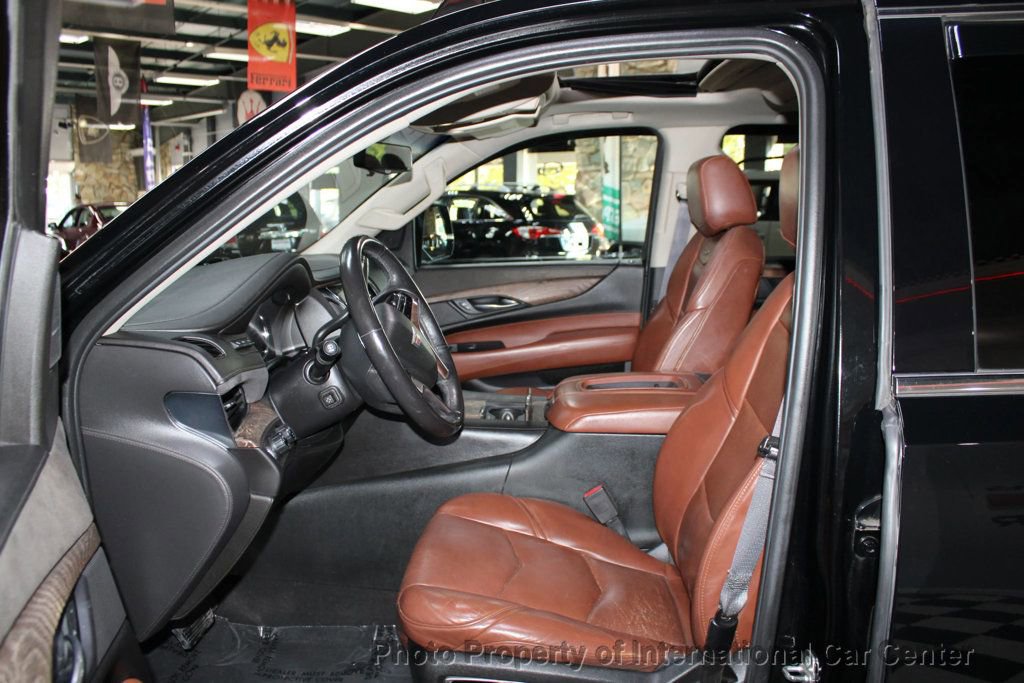 Used 2017 Cadillac Escalade Premium Luxury image 14