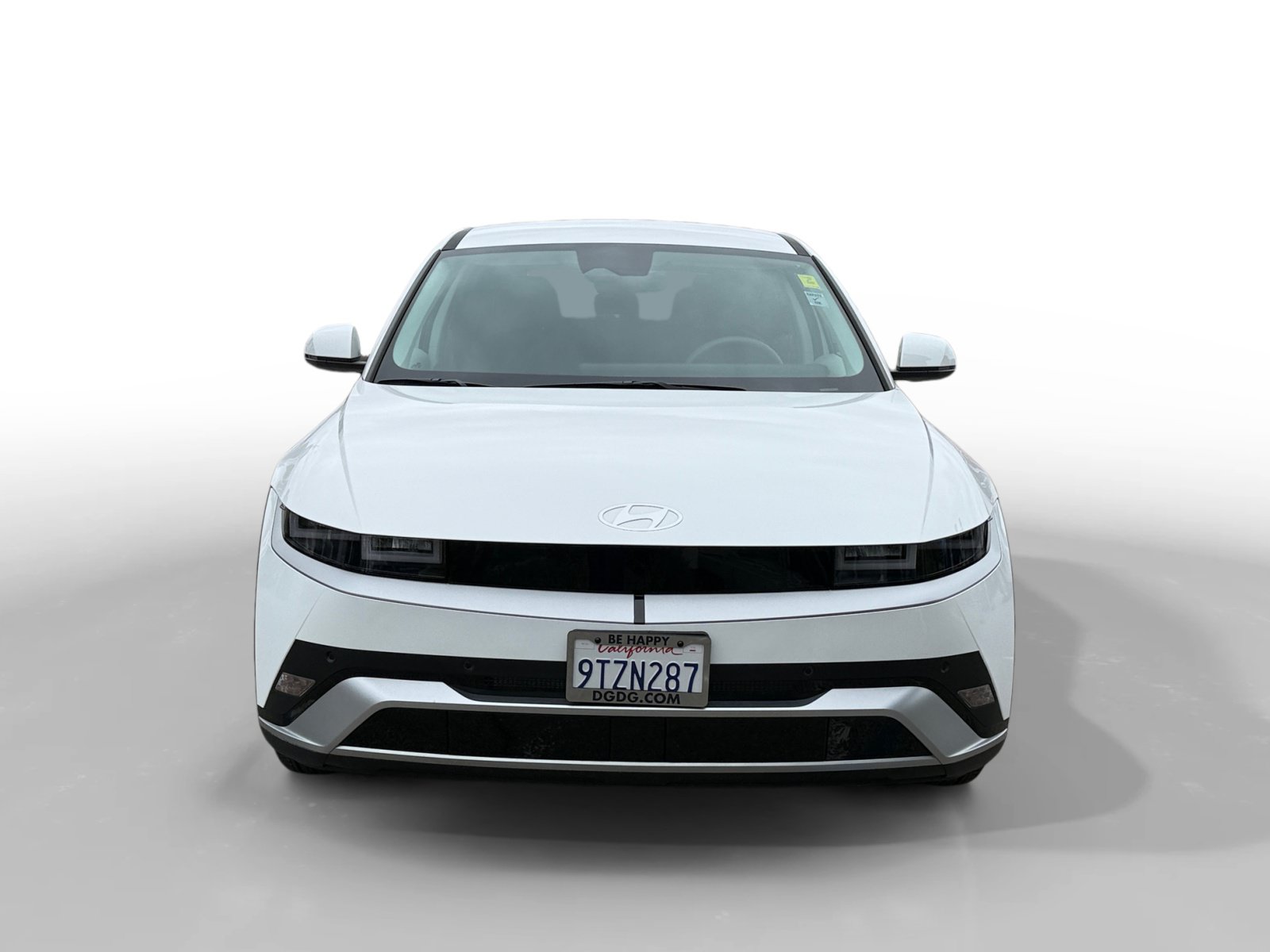 Certified 2025 Hyundai Ioniq 5 SE RWD image 8