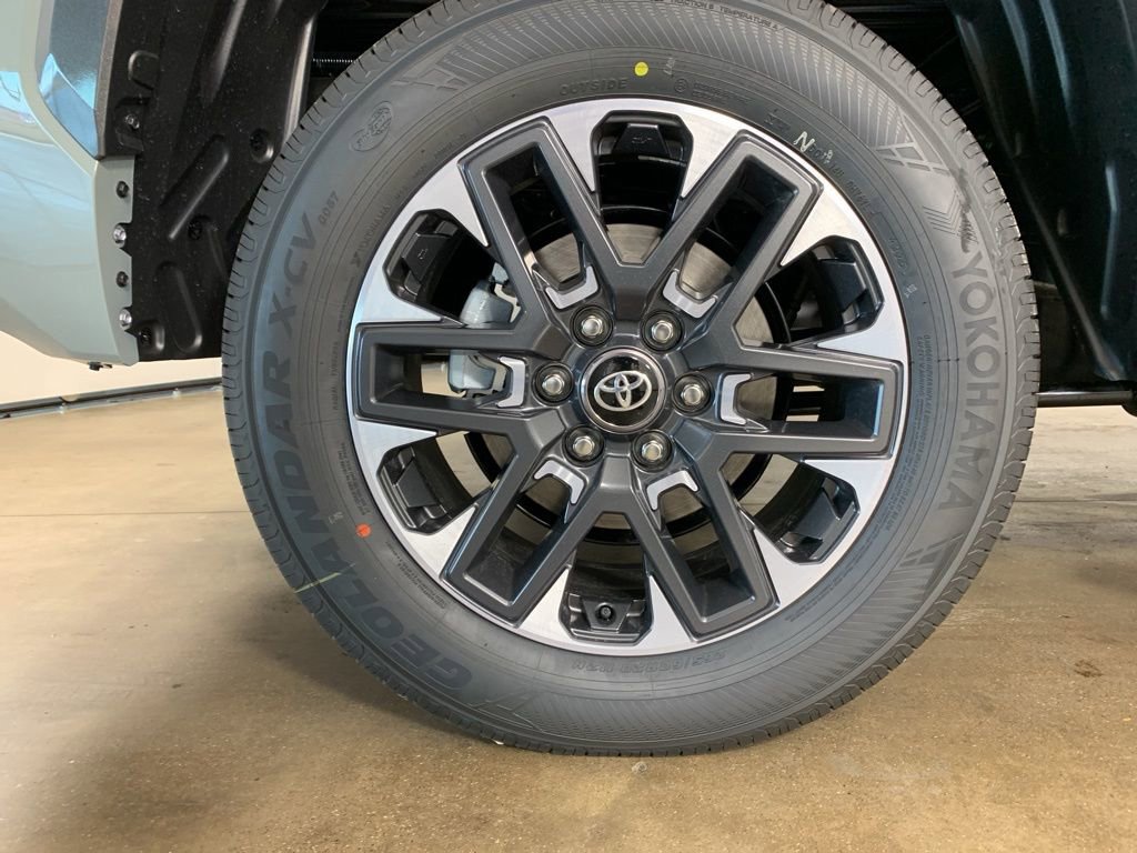 New 2026 Toyota Tundra Limited image 39