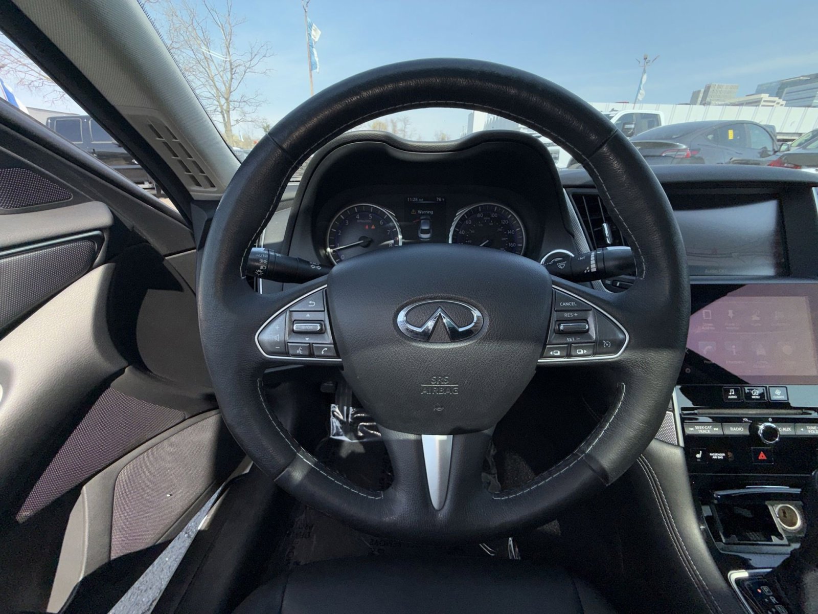 Used 2015 INFINITI Q50 Premium w/ Navigation Package image 16