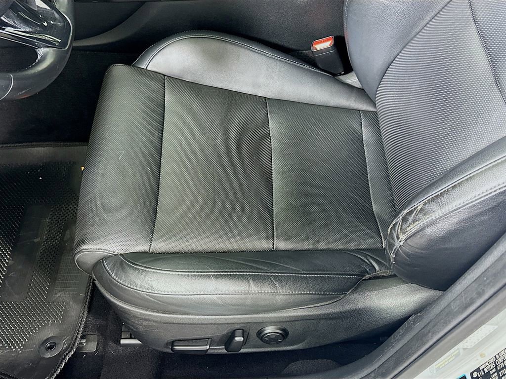 Used 2018 Kia Stinger image 19