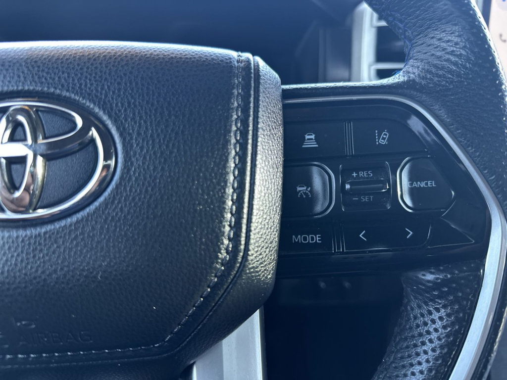 Used 2023 Toyota Tundra Platinum AWD/4WD image 31