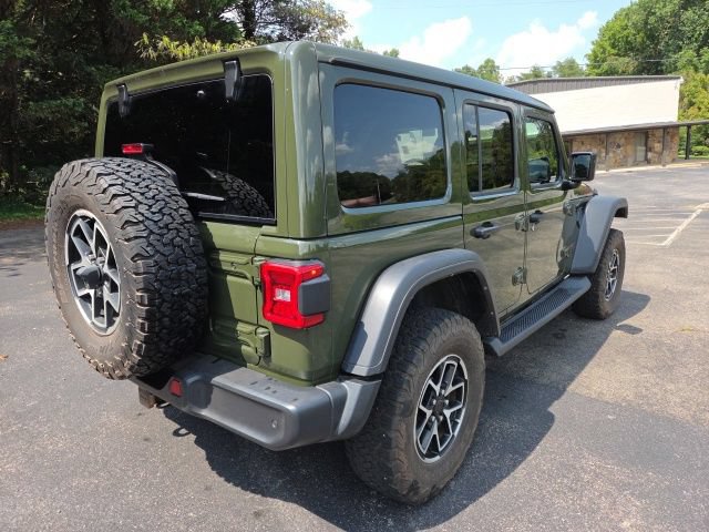 Used 2024 Jeep Wrangler Unlimited Rubicon w/ Technology Group AWD/4WD image 7