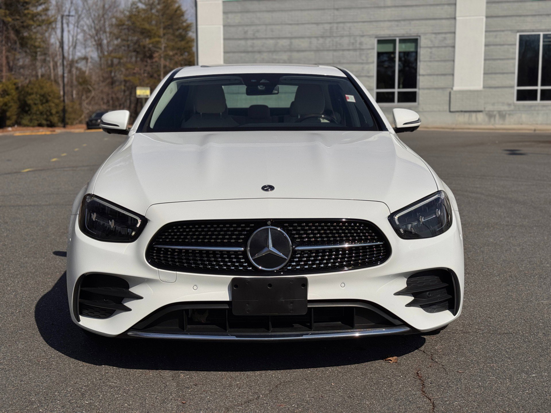 Used 2023 Mercedes-Benz E 350 4MATIC Sedan w/ Premium Package image 2