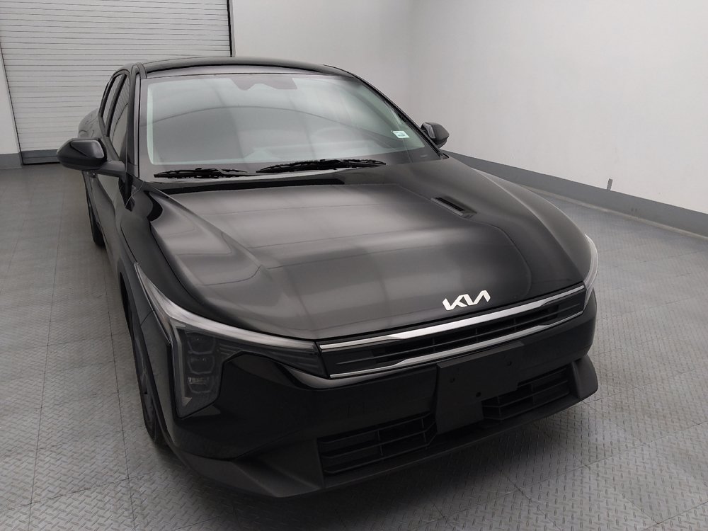 Used 2025 Kia K4 FWD image 14