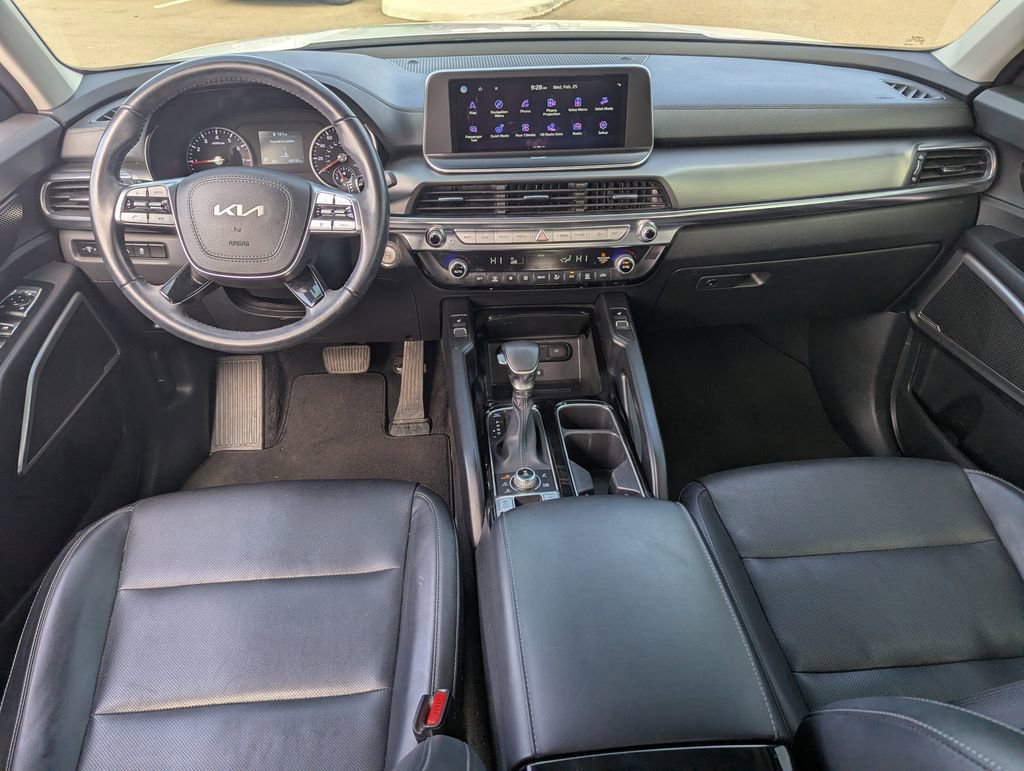 Used 2022 Kia Telluride S image 8