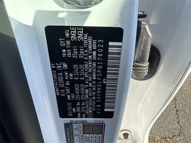 Used 2023 Kia Sorento SX image 30