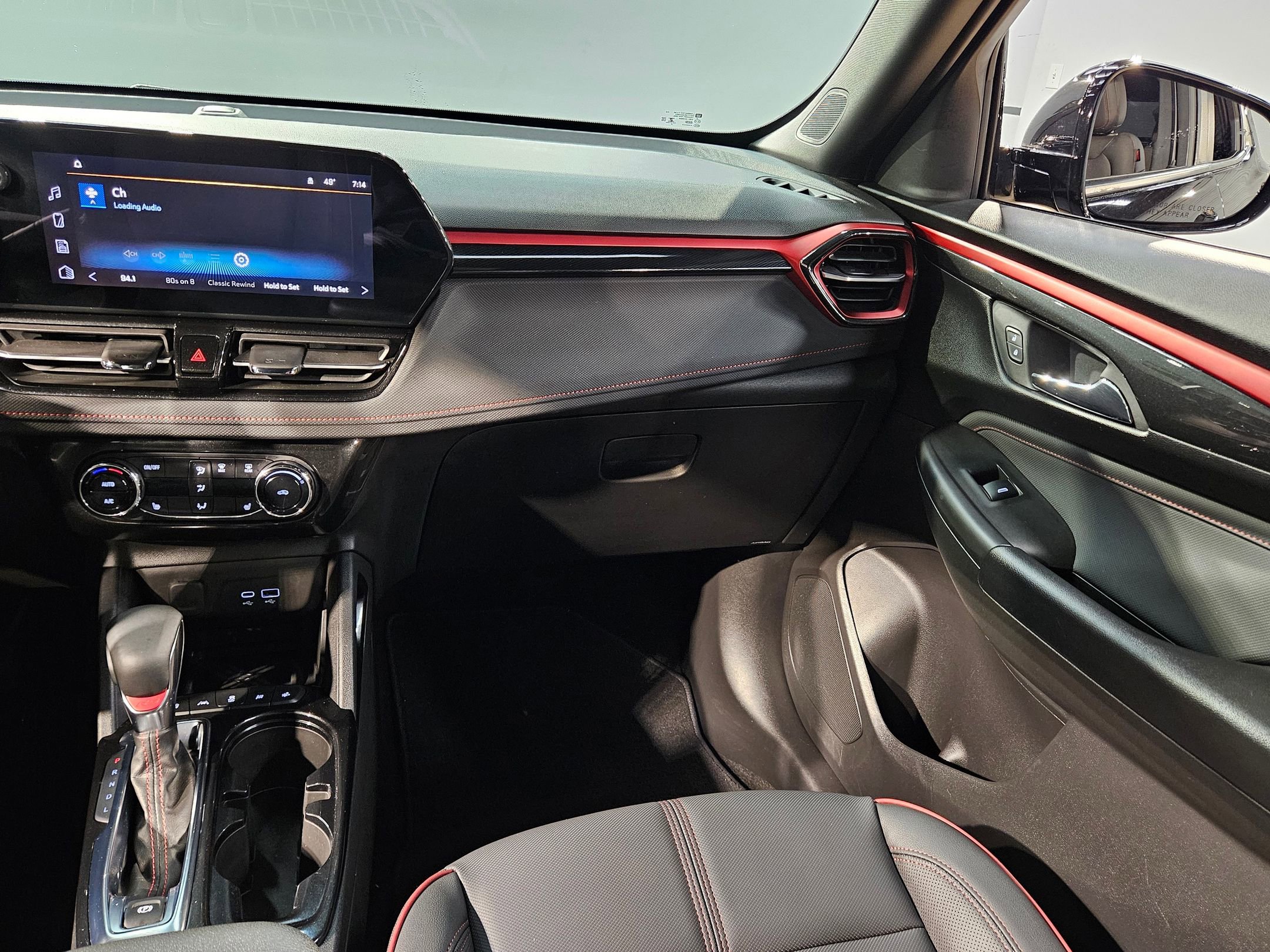 Used 2025 Chevrolet TrailBlazer RS w/ Convenience Package image 11