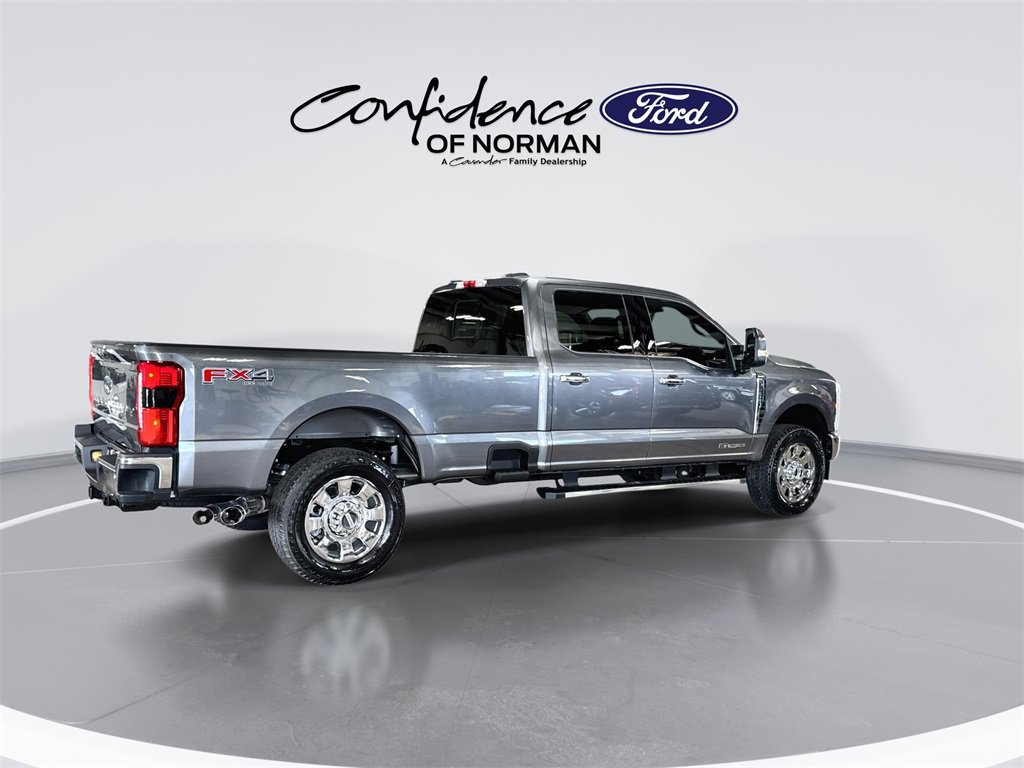 New 2026 Ford F350 Lariat w/ Lariat Premium Package image 9