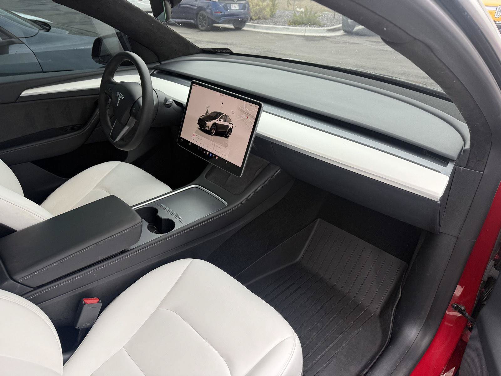 Used 2022 Tesla Model Y Performance AWD/4WD image 23