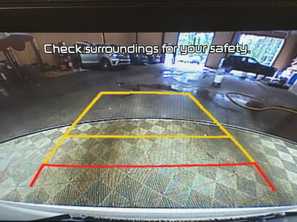 Used 2018 Kia Sorento FWD image 29