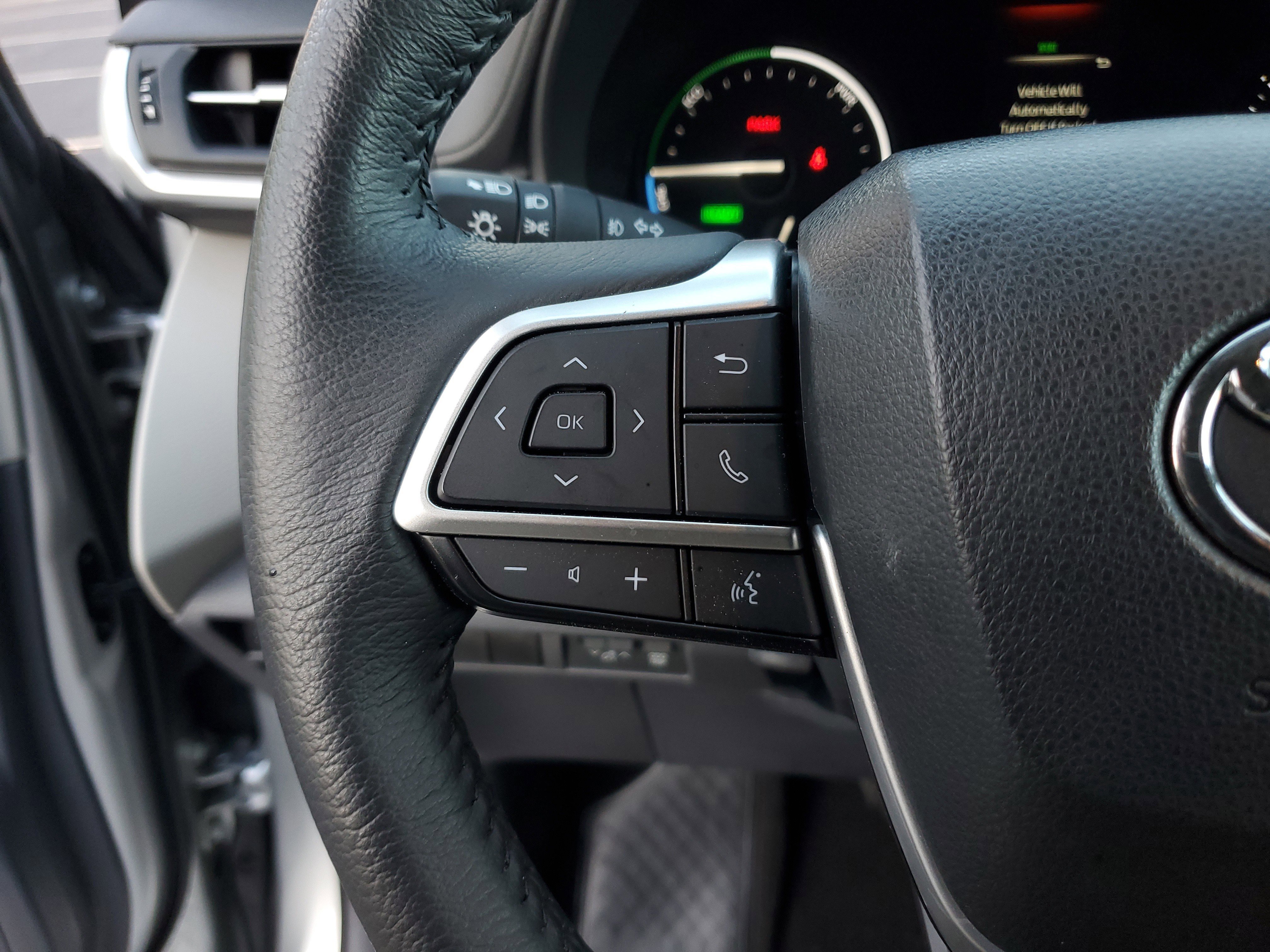 Used 2024 Toyota Sienna XLE image 22