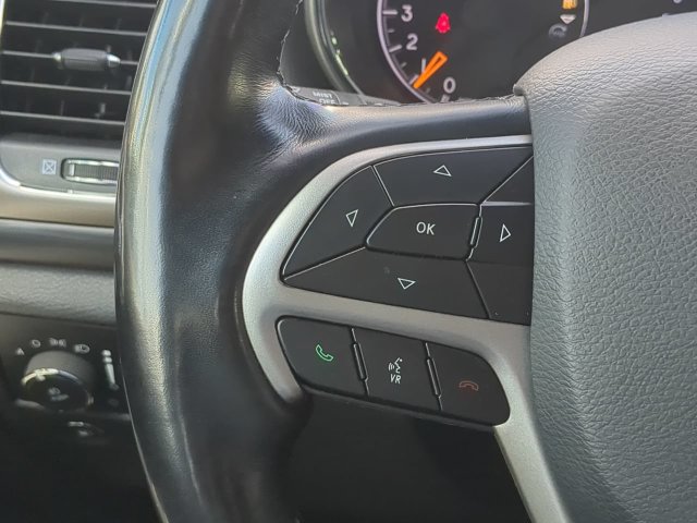 Used 2022 Jeep Grand Cherokee Laredo X RWD image 29
