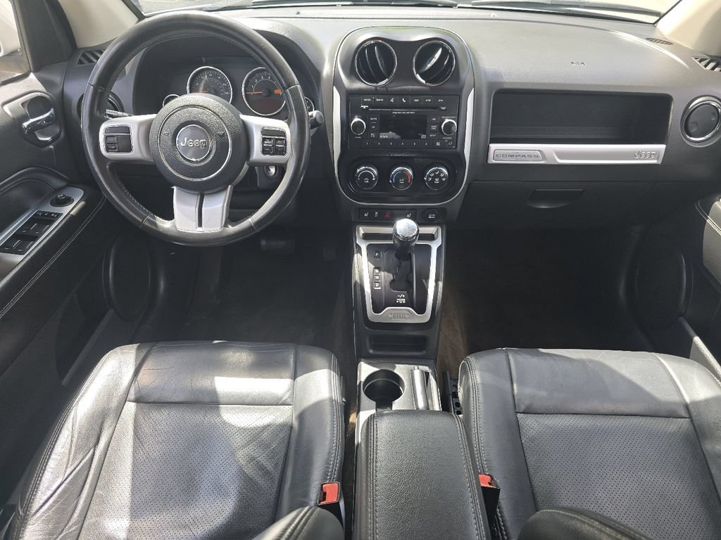 Used 2015 Jeep Compass High Altitude AWD/4WD image 18