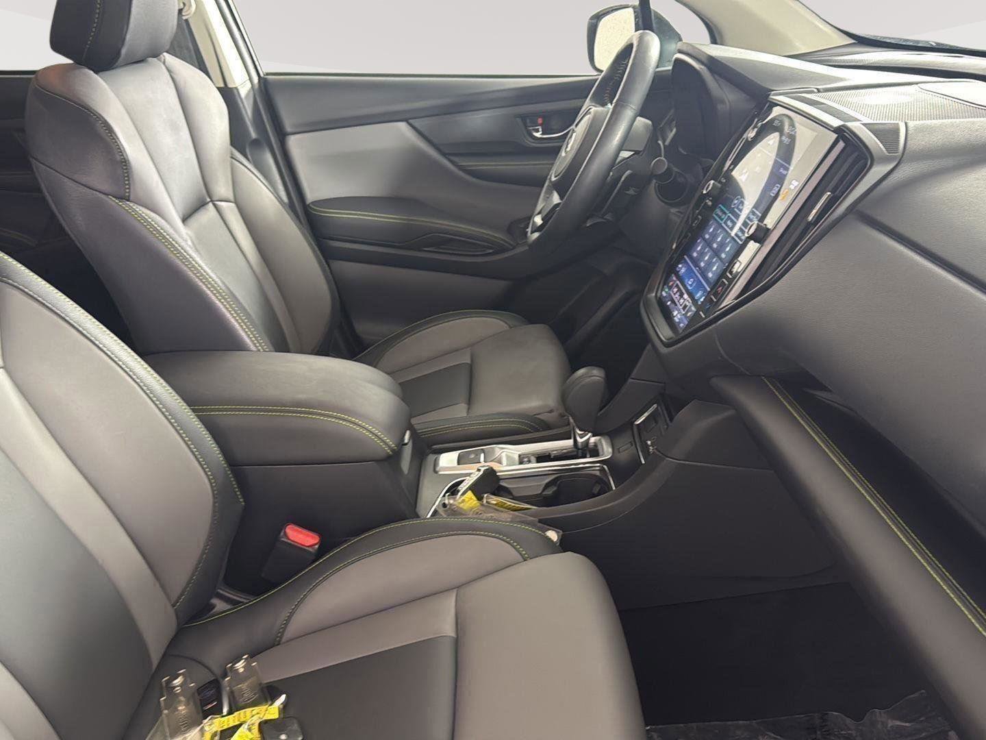 Used 2023 Subaru Ascent Onyx Edition image 11