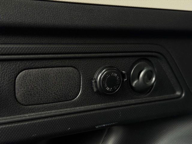 Used 2024 Subaru Forester Premium image 12