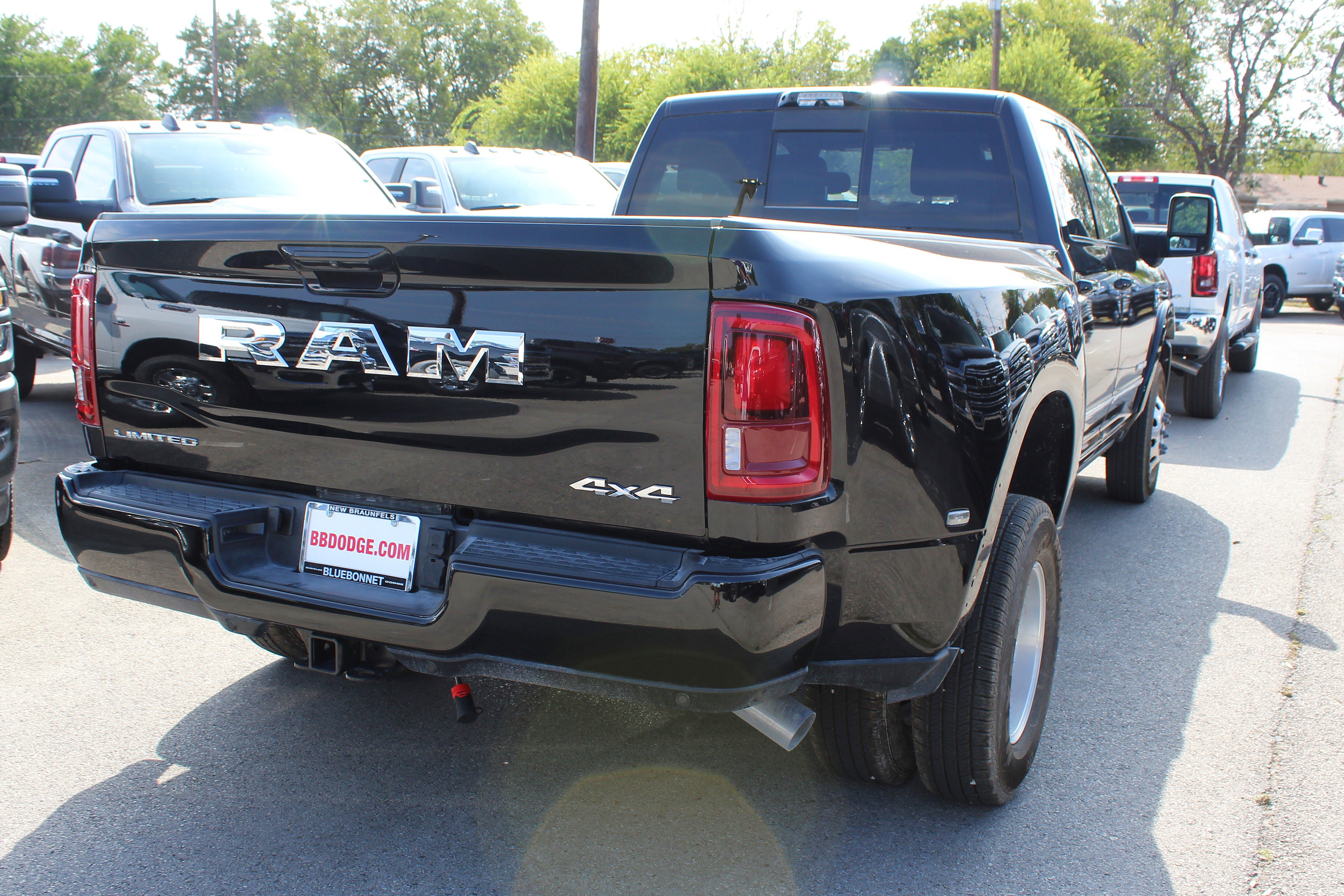 New 2025 RAM 3500 Limited image 6
